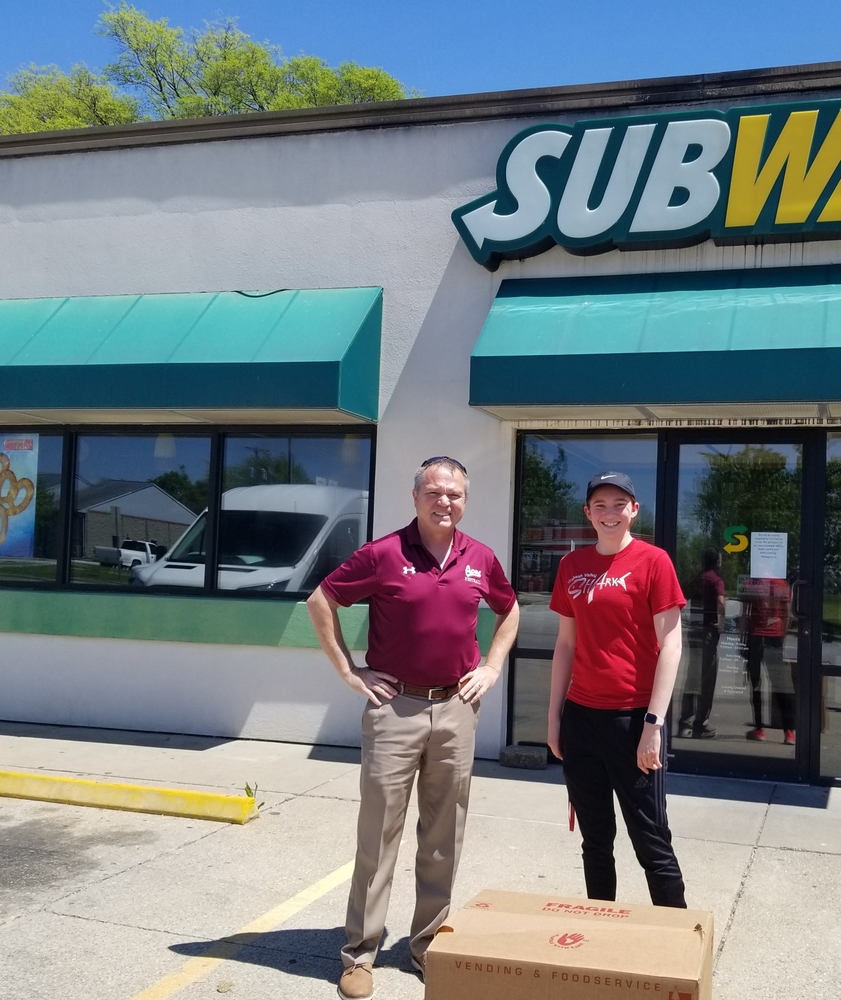 District #348 Receives a Donation from Subway