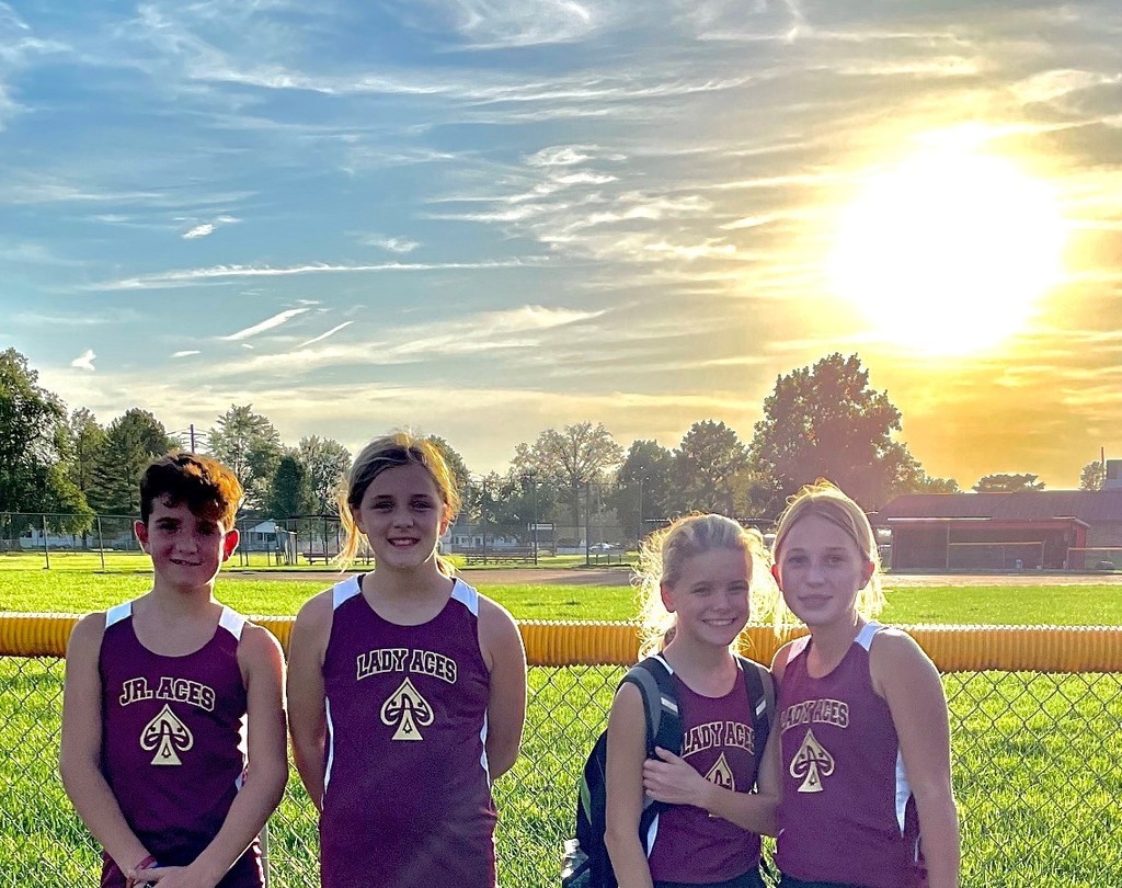 MCJHS Cross Country runners